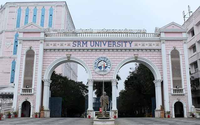 Coop&eacute;ration universitaire Inde-Togo :  Le ministre Ihou Wateba inscrit pour cette rentr&eacute;e six &eacute;tudiants &agrave; SRM